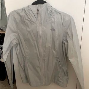 North face wind breaker / light rain jacket